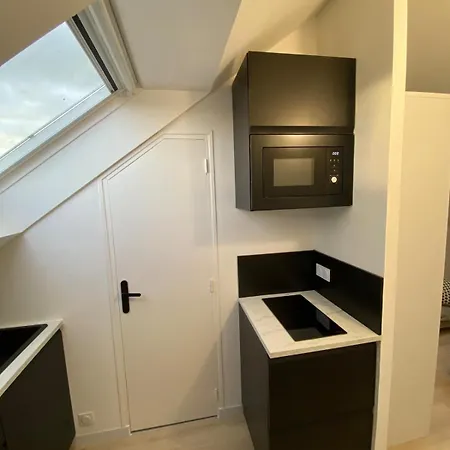 La 5 Etoiles 30g Rue General Margueritte Lägenhet